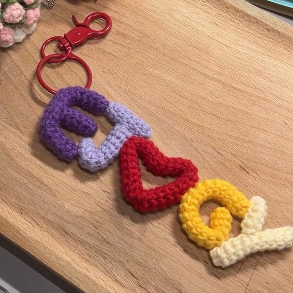 LayAura 5 letters / none CUSTOM CROCHET NAME KEYCHAIN