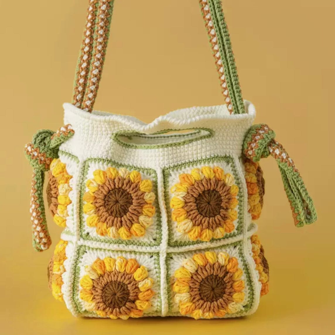 LayAura green HANDMADE SUNFLOWER CROCHET BAG