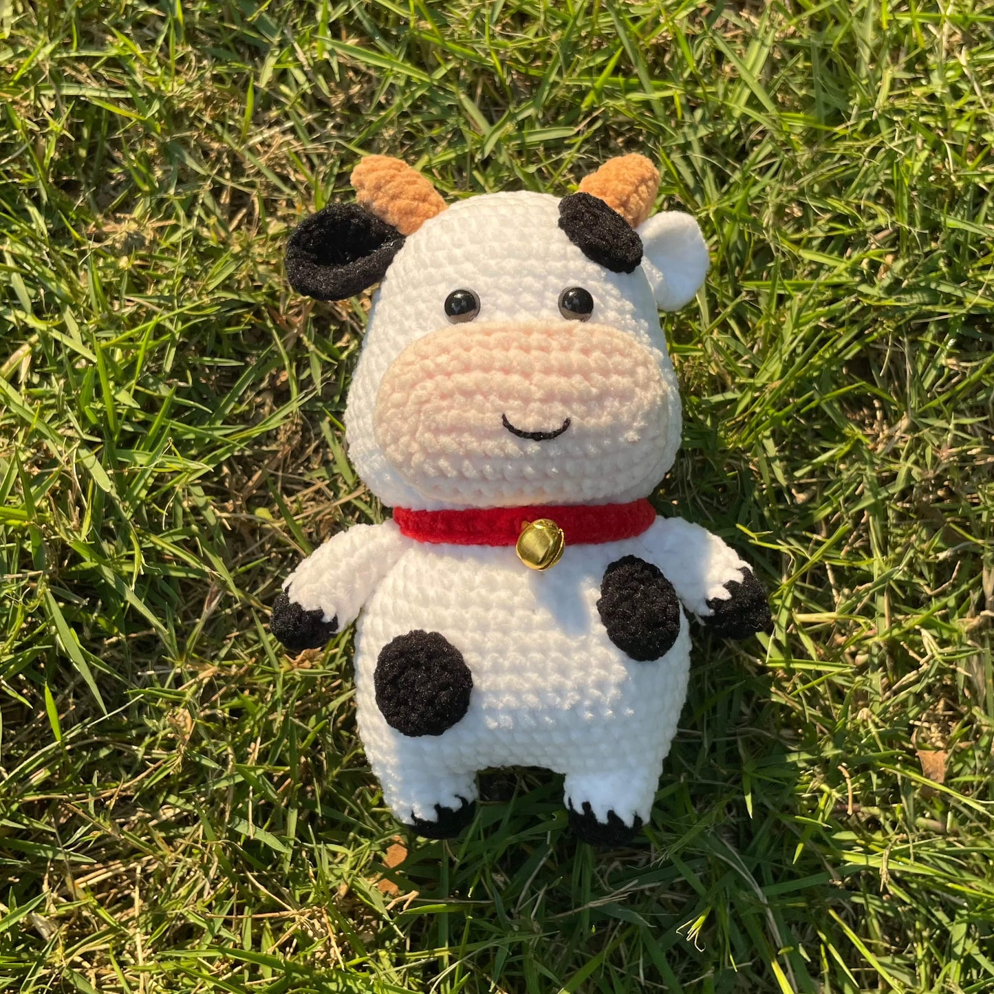 LayAura HANDMADE CROCHET COW