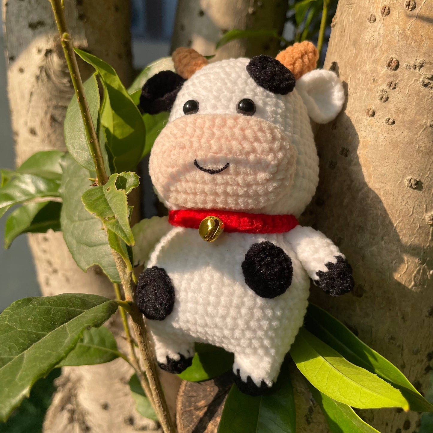 LayAura HANDMADE CROCHET COW