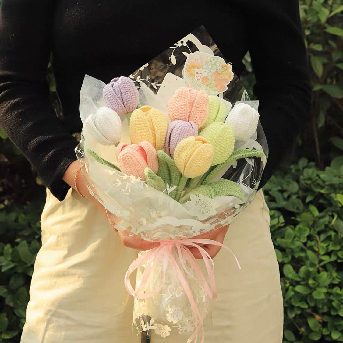 LayAura HANDMADE CROCHET FLOWER BOUQUET