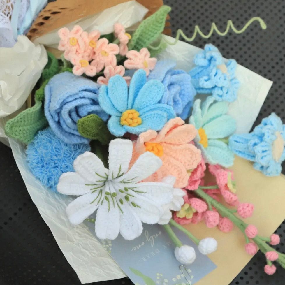 LayAura HANDMADE CROCHET FLOWER BOUQUET