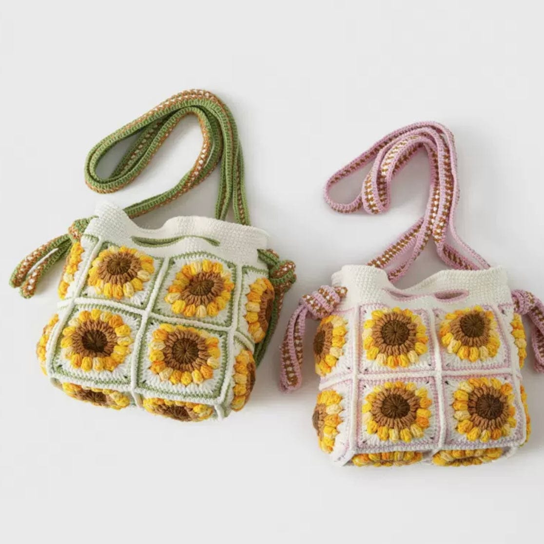LayAura HANDMADE SUNFLOWER CROCHET BAG