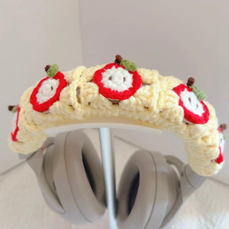 LayAura 3（apple） CROCHETED HEADBAND COVER FOR HEADPHONES