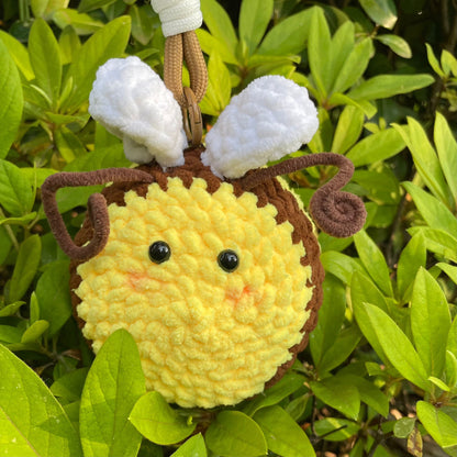 LayAura BUZZING BEE CROCHET KEYCHAIN