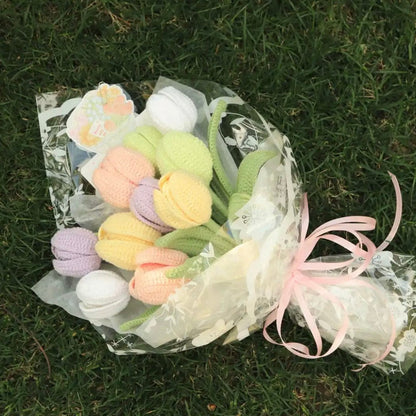 LayAura HANDMADE CROCHET FLOWER BOUQUET