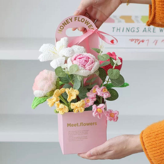 LayAura HANDMADE CROCHET FLOWER BOUQUET