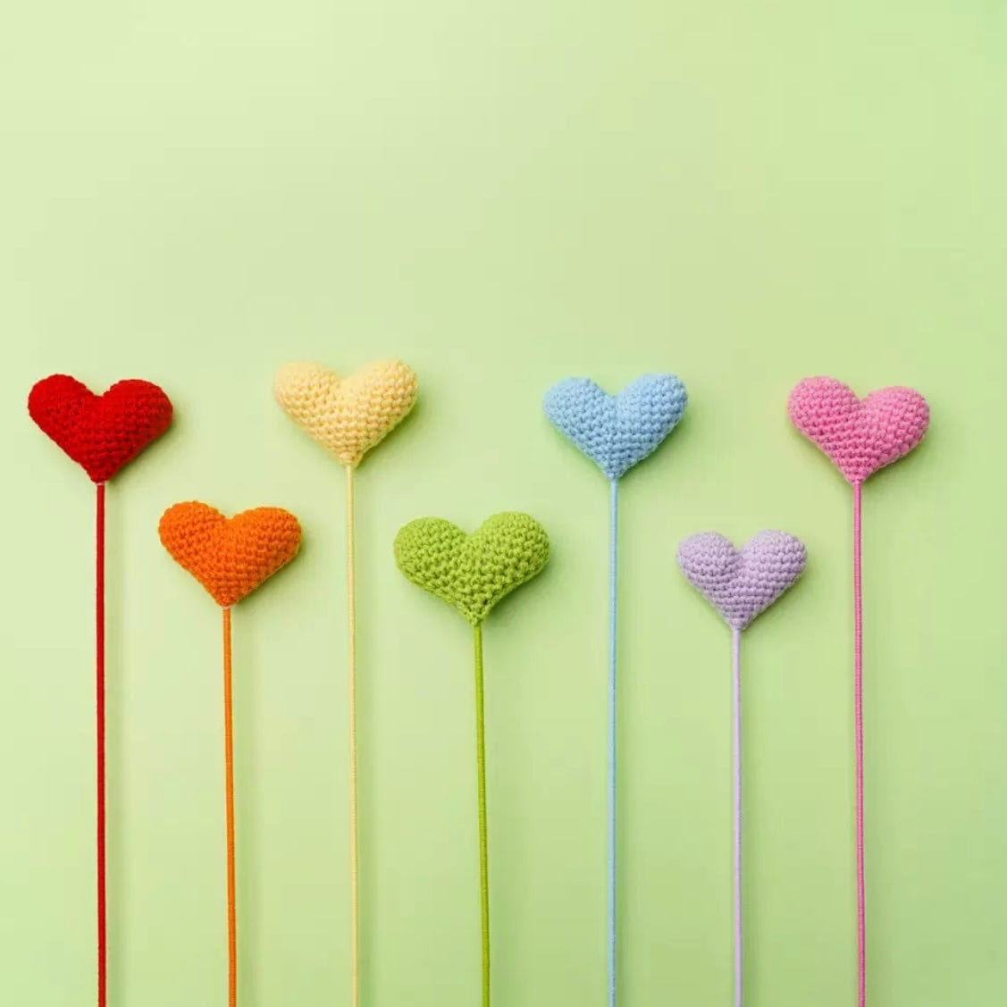 LayAura HEART CROCHET FLOWER