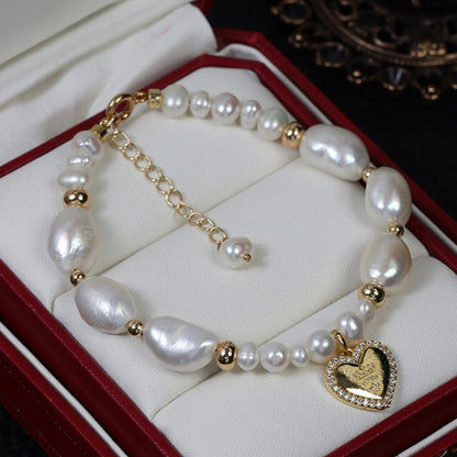 LayAura PEARL BRACELET WITH HEART CHARM