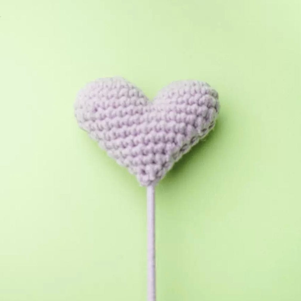 LayAura purple HEART CROCHET FLOWER