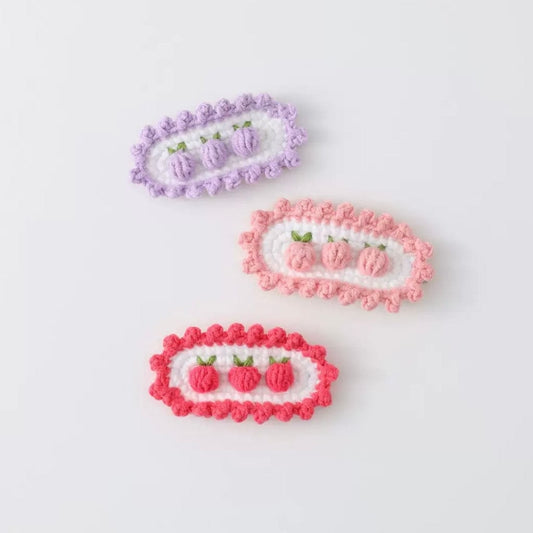 LayAura TWO RANDOM HAIRPINS