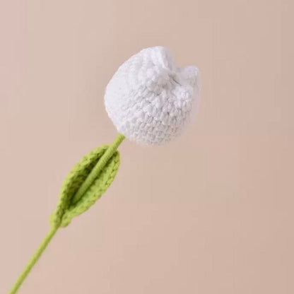 LayAura White CROCHET TULIP FLOWER